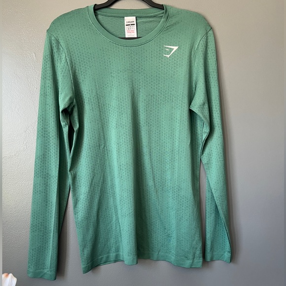 GYMSHARK: SPORT SEAMLESS LONG SLEEVE T-SHIRT (Slim Fit) - Picture 3 of 9